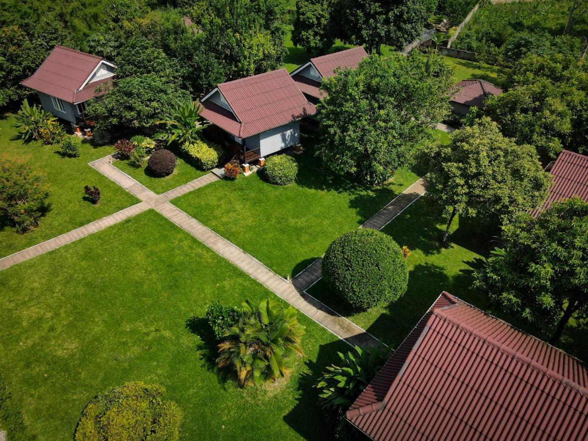 Bearlinbungalow Vang Vieng Exterior foto