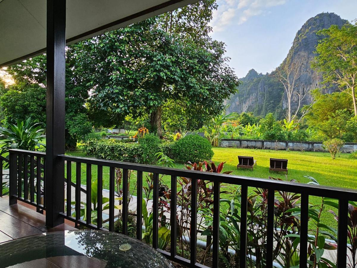 Bearlinbungalow Vang Vieng Exterior foto